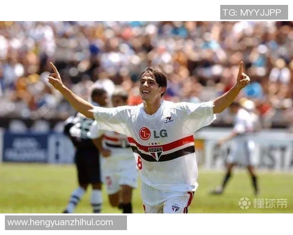 阿根廷足球传奇卡卡册：从青训崭露头角到世界舞台的辉煌征程